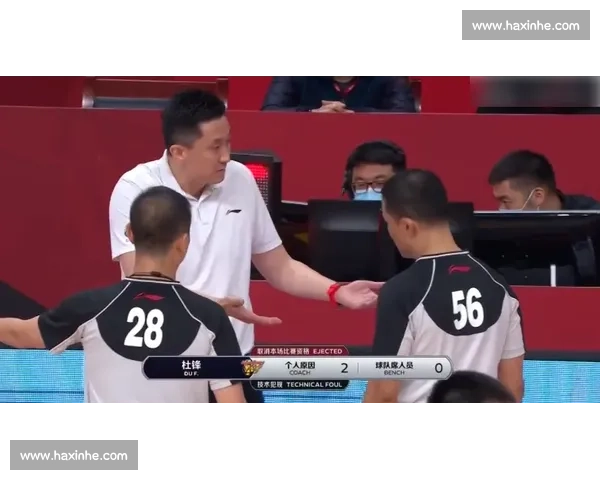 VAR 铁证!维尼修斯世俱杯假摔染黄 阿隆索零容忍引争议 VAR 铁证!维尼修斯世俱杯假摔染黄 阿隆索零容忍引争议